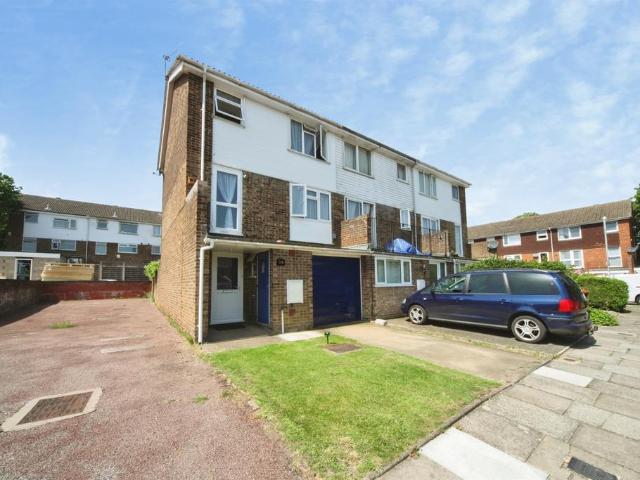 House for sale in Beecroft, Dunstable