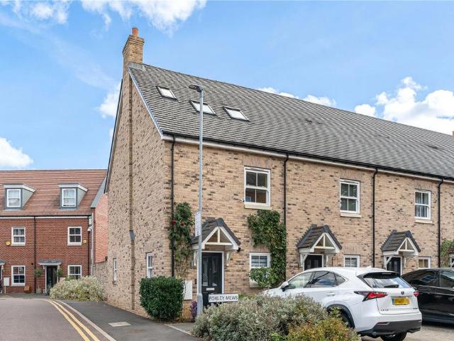 House for sale in London Borough of Barnet, Greater London