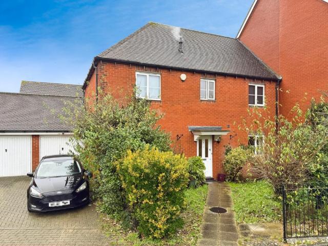 House for sale in Repton Park North, Bridgefield