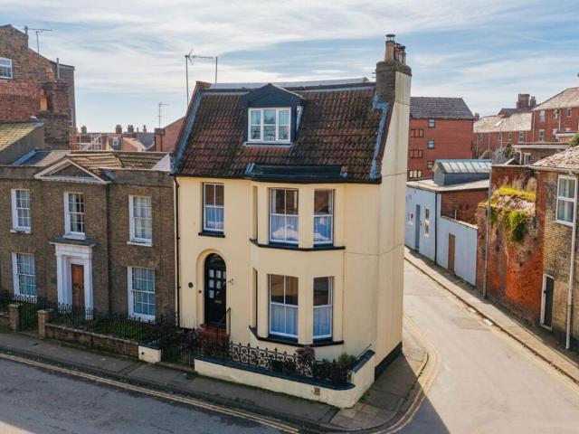 House for sale in Southtown, Stokesby