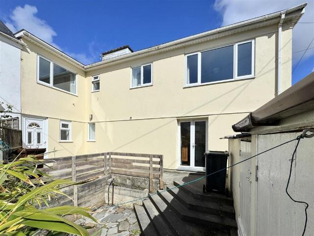 House for sale in Newquay, Cornwall