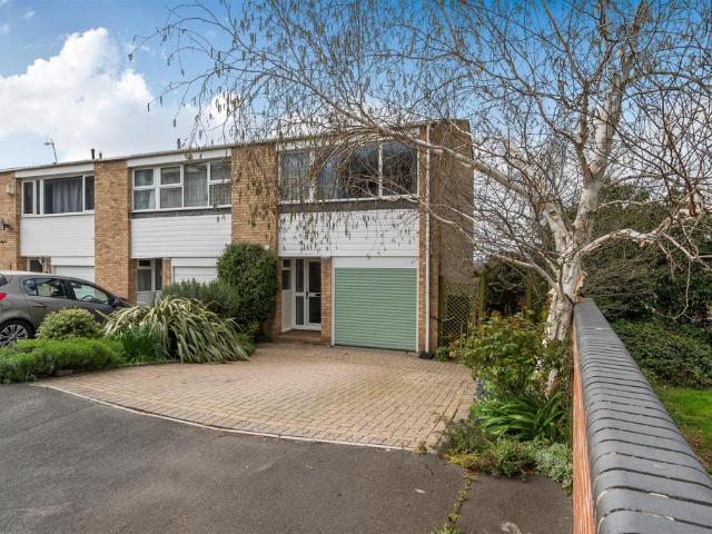 House for sale in Feckenham, City Of Bristol