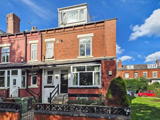 House for sale in Burley, Leeds