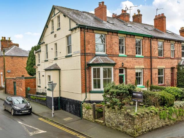 House for sale in Oswestry, Shropshire