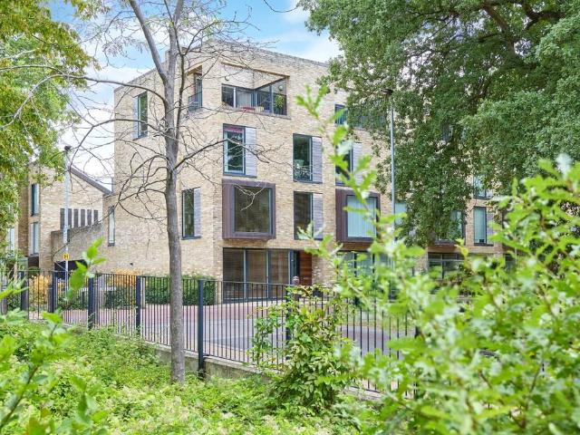 House for sale in Arbury, Cambridgeshire