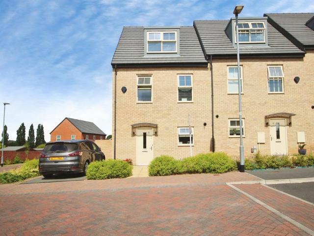 House for sale in West Yorkshire