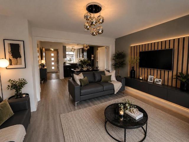 House for sale in Stonehouse, School House