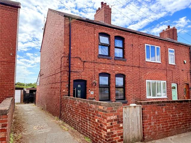 House for sale in Wombwell, South Yorkshire