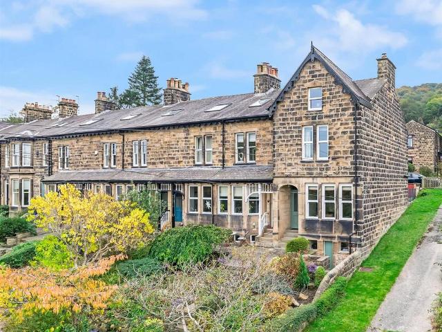 House for sale in Cambridge Estate, Guiseley