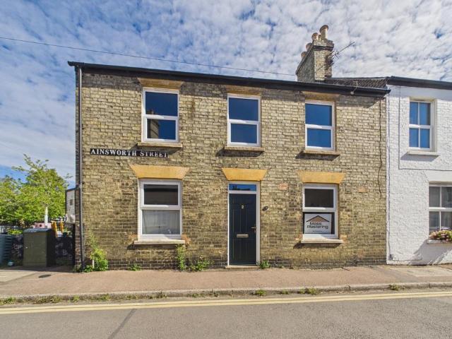 House for sale in Arbury, Cambridgeshire
