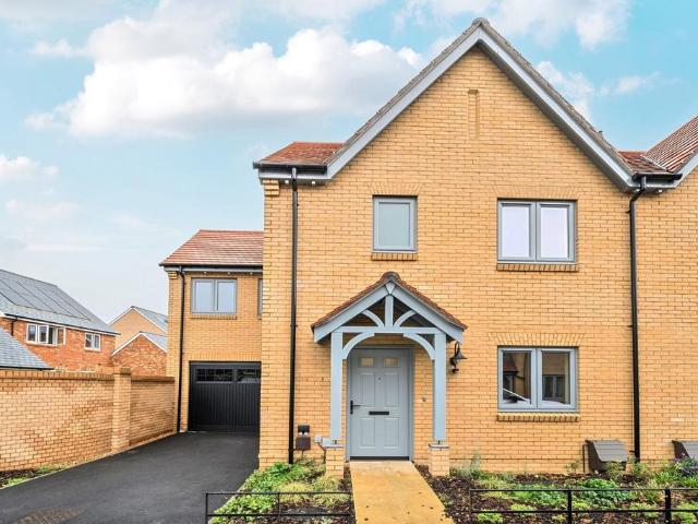 House for sale in Eastleigh, Helford