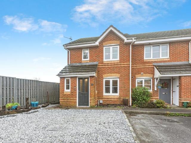 House for sale in Hounsome Fields, Priest Down