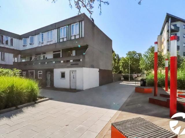 House for sale in Greater London