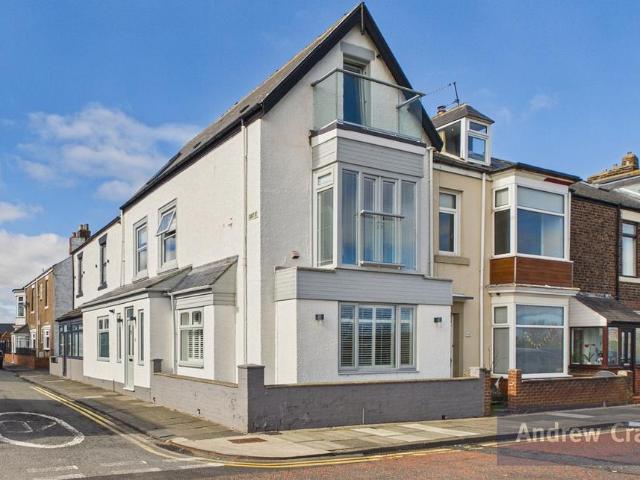 House for sale in The Lawe, South Shields