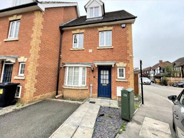 House for sale in Fairlop, Greater London