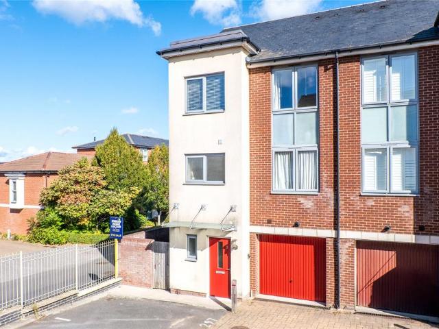 House for sale in Rosherville, Gravesham