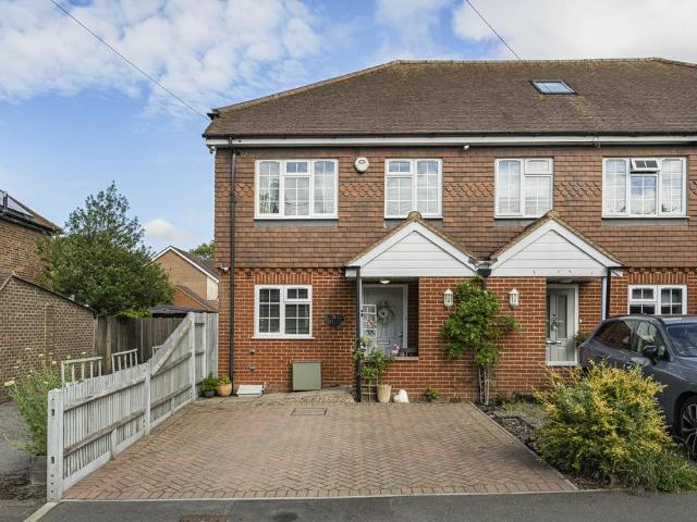 House for sale in Red Hill, Surrey