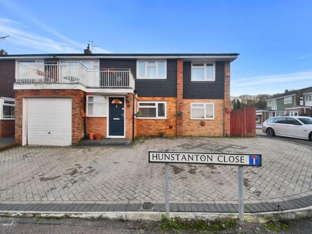 House for sale in Farthing Corner, Gillingham