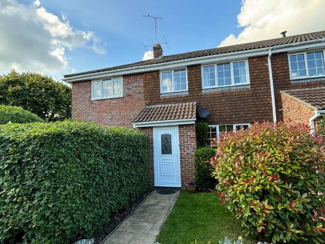 House for sale in West Overton