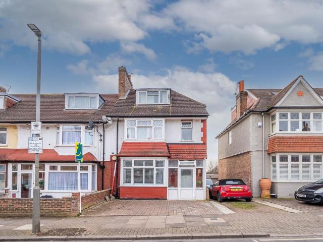 House for sale in Summerstown, Upper Tooting