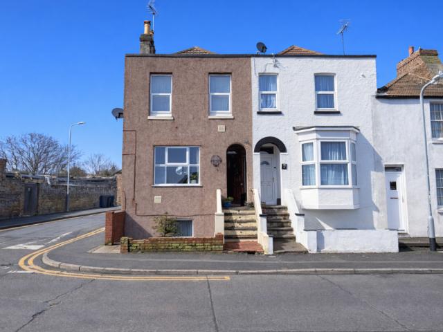 House for sale in Acol, Kent