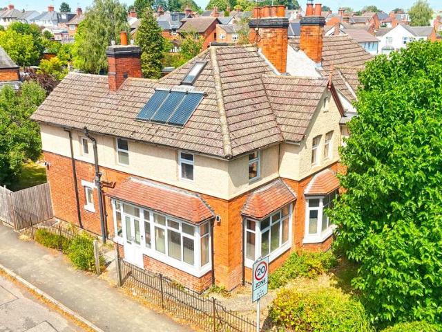House for sale in Stanford On Avon, Leicestershire