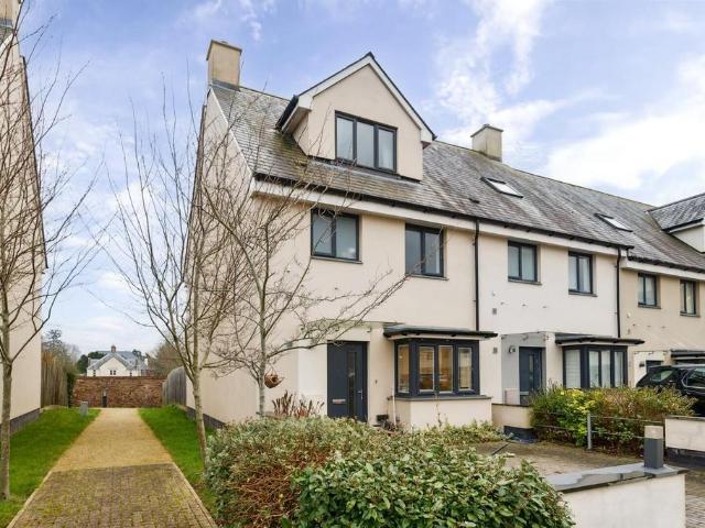 House for sale in Wilton, Rumwell