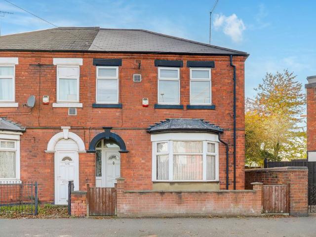 House for sale in Mansfield Woodhouse, Mansfield