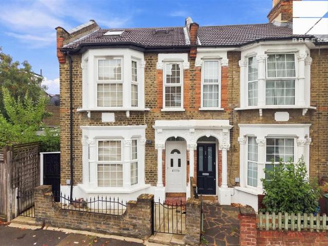 House for sale in Higham Hill, Greater London