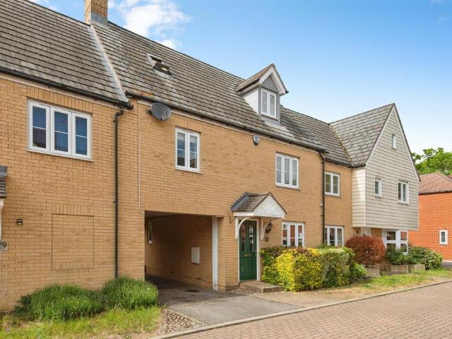 House for sale in Great Ashby, King's Walden