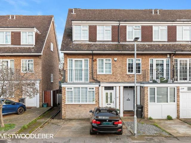 House for sale in Broxbourne, Hertfordshire