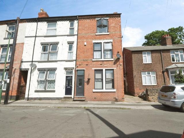 House for sale in New Basford, Haddon