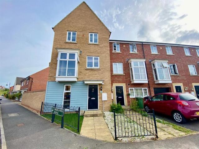 House for sale in Hampton Hargate, Peterborough