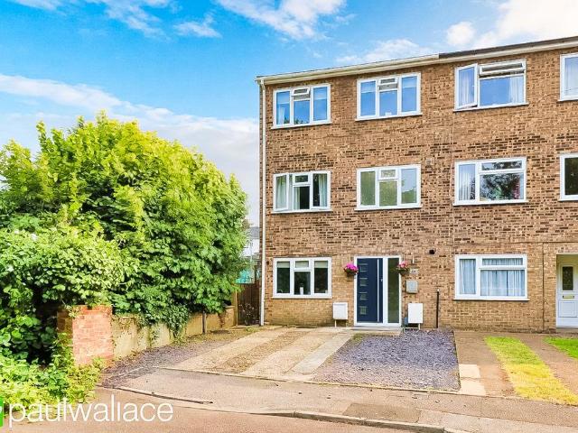 House for sale in Broxbourne, Hertfordshire