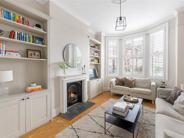House for sale in London Borough of Lambeth, Greater London