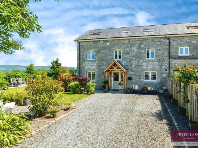 House for sale in Denbigh