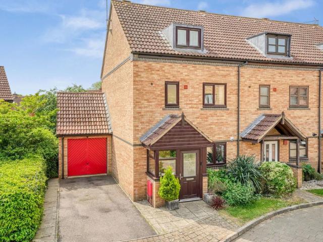 House for sale in Grange Farm, Shenley Church End