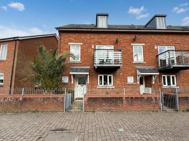 House for sale in Hythe and Dibden, Ashurst Bridge