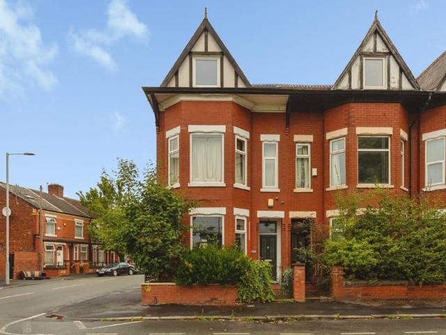 House for sale in Georgia, Greater Manchester