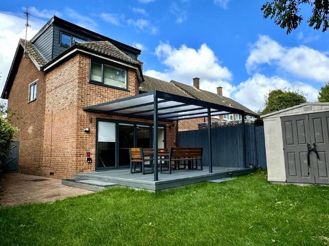 House for sale in St Albans, Five Acres