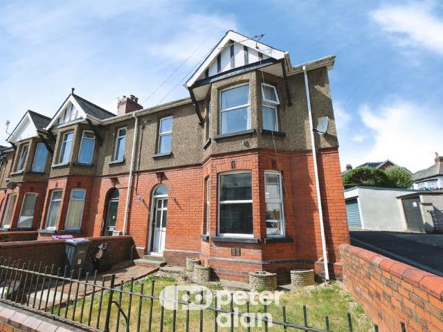 House for sale in Trosnant, Griffithstown