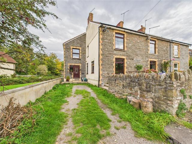 House for sale in Siston, South Gloucestershire
