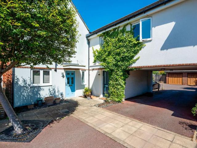 House for sale in Blackhills, Surrey