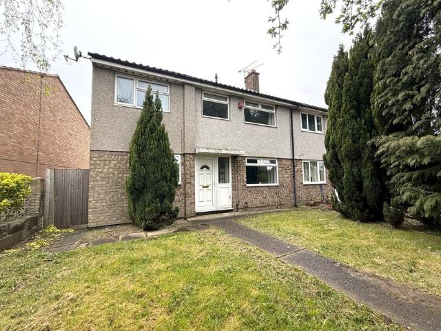 House for sale in Rossmore, Cheshire