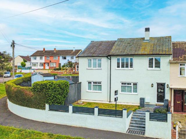 House for sale in Priorswood, Rumwell