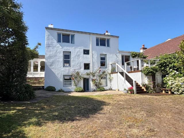 House for sale in Alderney, Poole