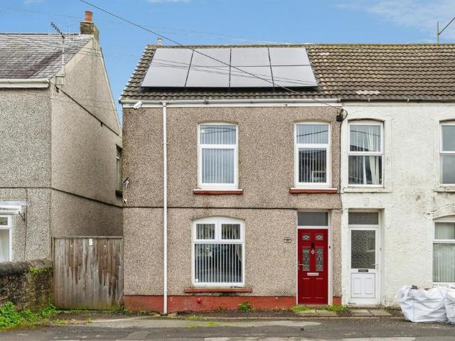 House for sale in Loughor, Wales