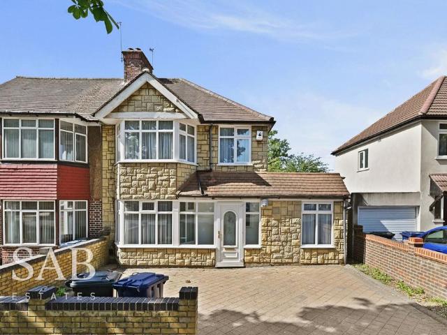 House for sale in London Borough of Ealing, Greater London