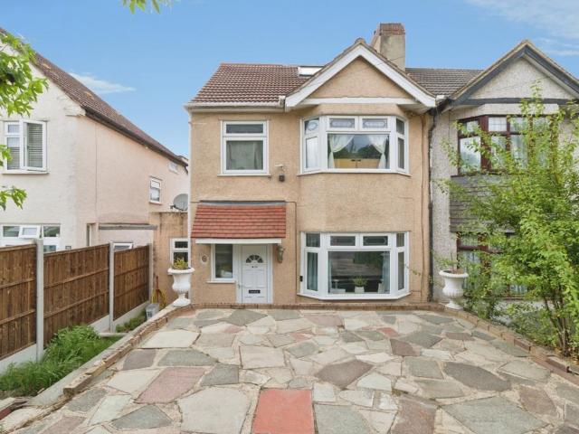 House for sale in Abbey Wood, Greater London