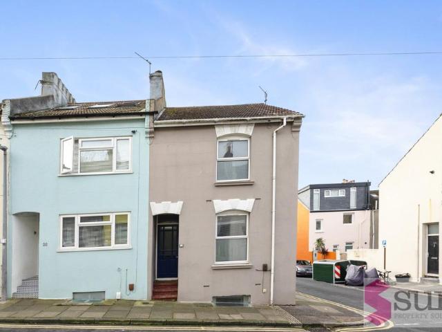 House for sale in Queen's Park, Brighton & Hove